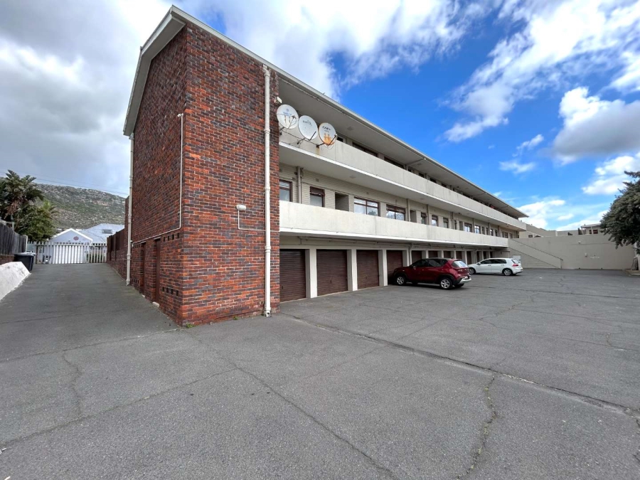 2 Bedroom Property for Sale in Fish Hoek Western Cape